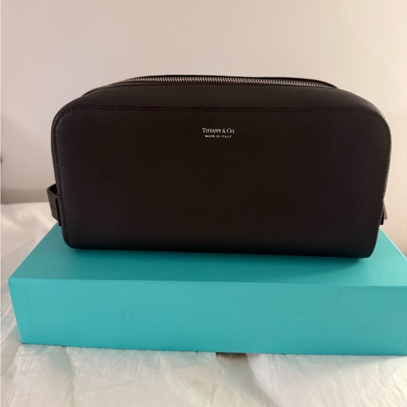 Tiffany & Co. Leather Double Zippered Dopp Kitt/ Toiletry bag Brand new with box